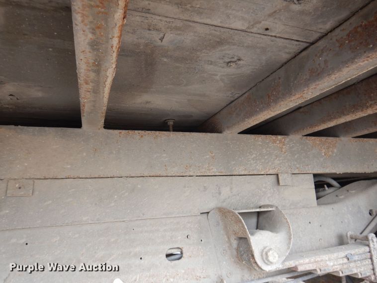 image for item KN9821 2011 Chevrolet Express G4500  box truck