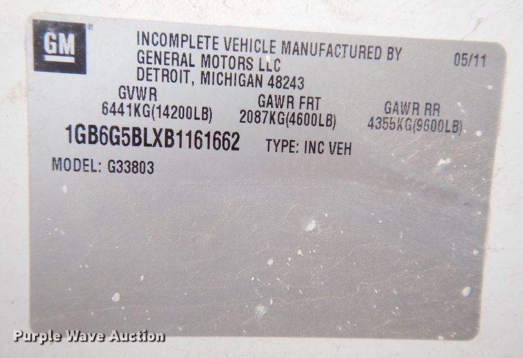 image for item KN9821 2011 Chevrolet Express G4500  box truck