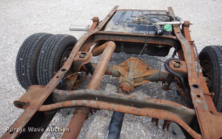 image for item KR9152 2016 Chevrolet Express G4500  van cab and chassis