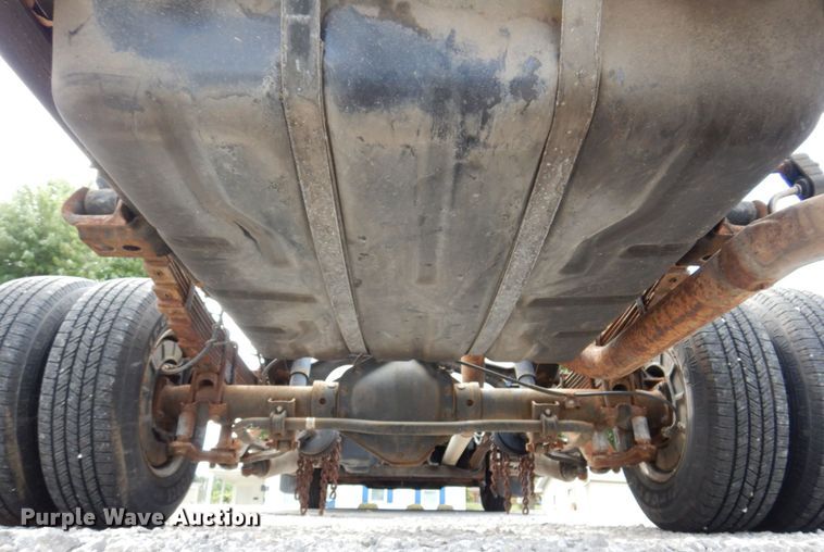 image for item KR9152 2016 Chevrolet Express G4500  van cab and chassis