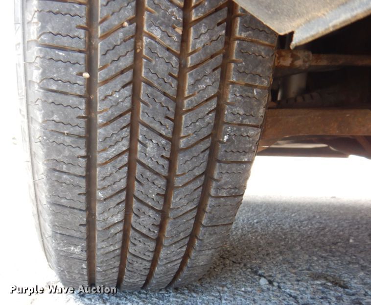 image for item KR9152 2016 Chevrolet Express G4500  van cab and chassis