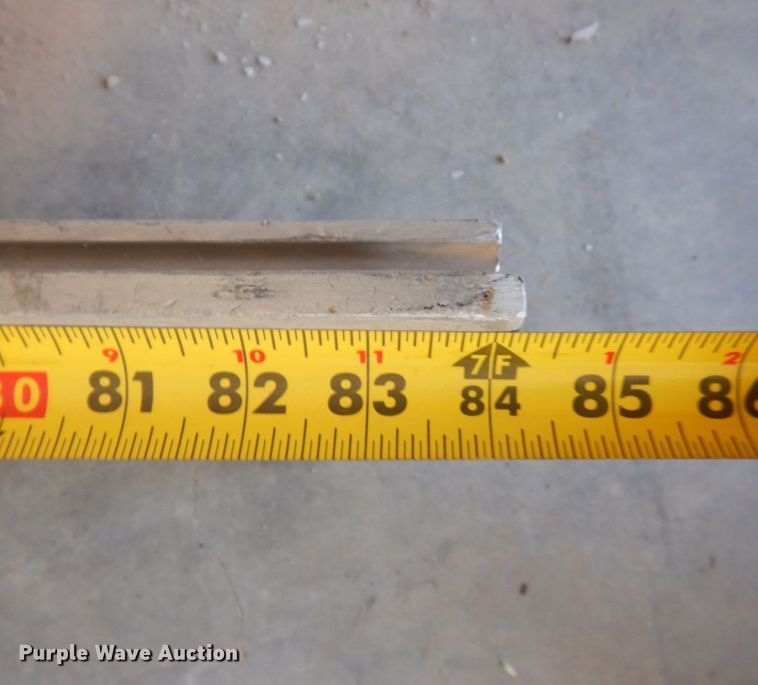 image for item KR9163 (3) trench shoring jacks