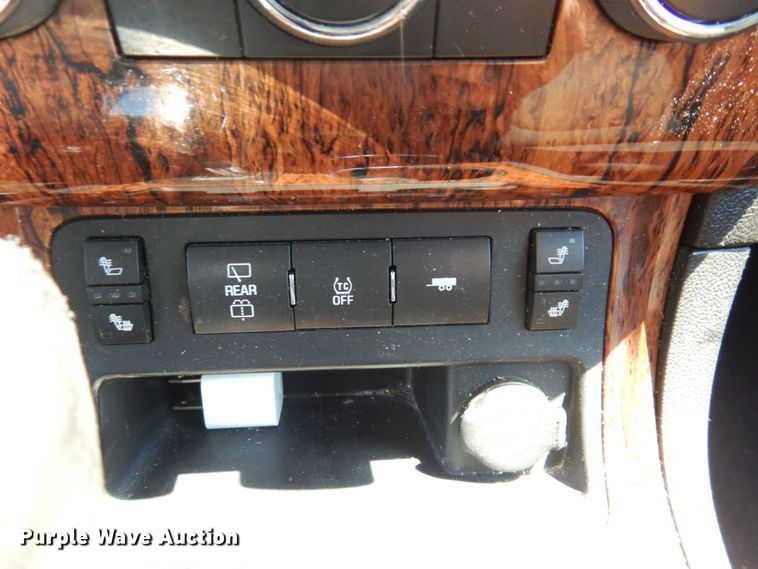 image for item KR9164 2013 Chevrolet Traverse LT  SUV