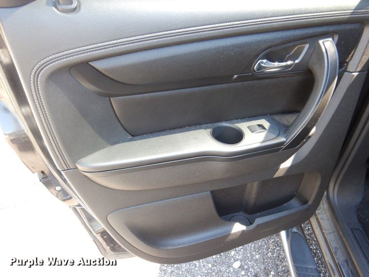 image for item KR9164 2013 Chevrolet Traverse LT  SUV