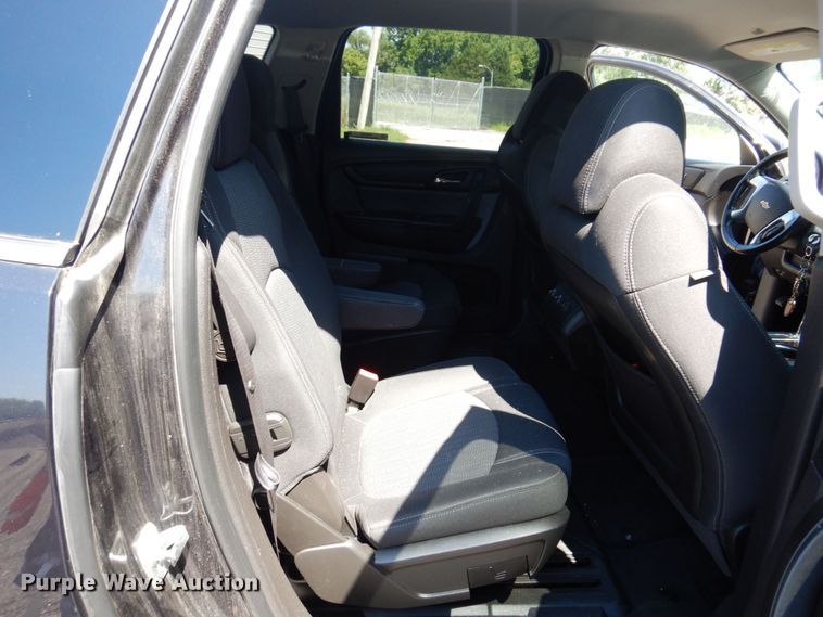 image for item KR9164 2013 Chevrolet Traverse LT  SUV