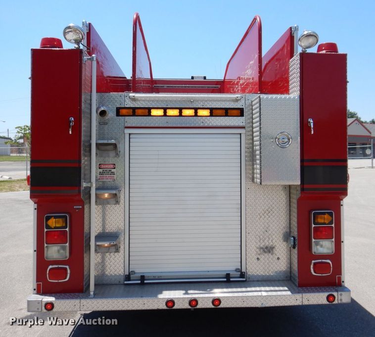 image for item KR9168 2000 HME 1871  pumper fire truck