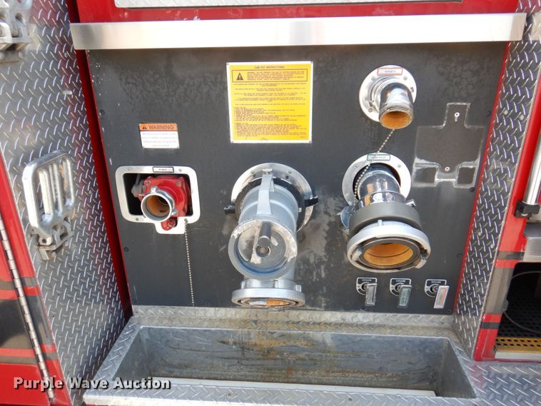 image for item KR9168 2000 HME 1871  pumper fire truck