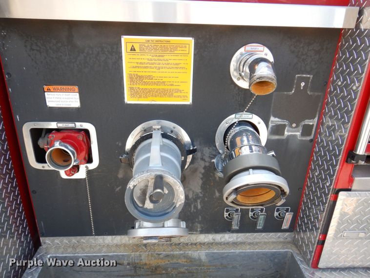 image for item KR9168 2000 HME 1871  pumper fire truck