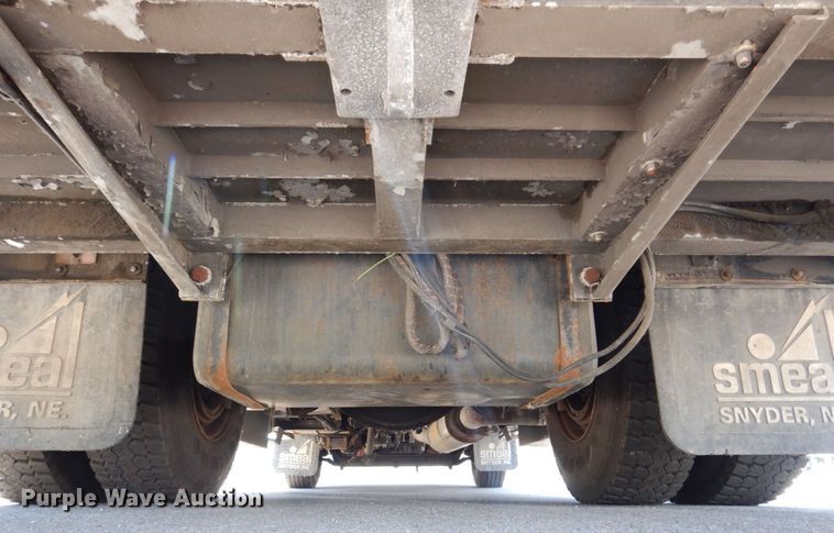 image for item KR9168 2000 HME 1871  pumper fire truck