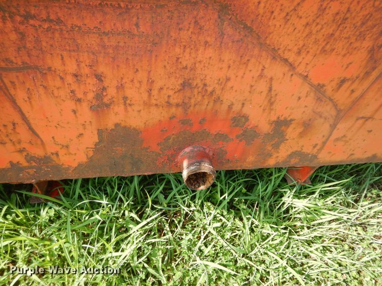 image for item KS9747 (2) steel tanks