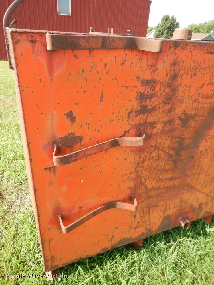 image for item KS9747 (2) steel tanks