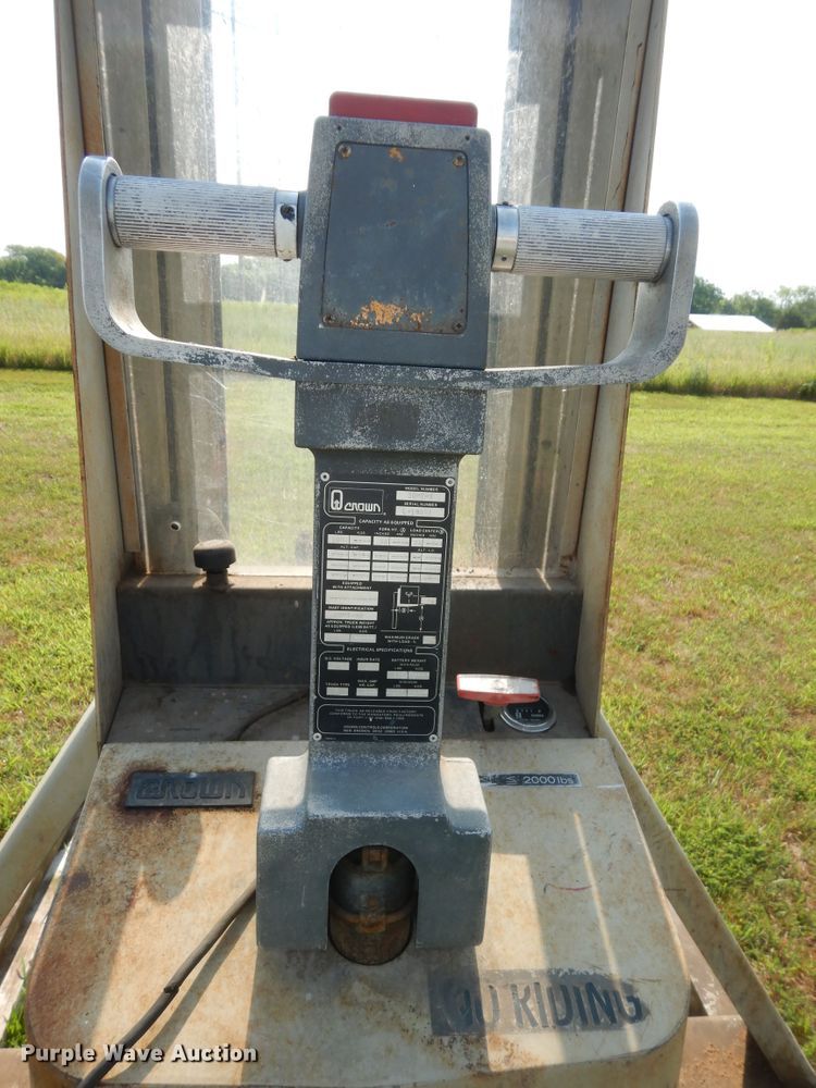 image for item KS9748 Crown 20MT-S  pallet jack