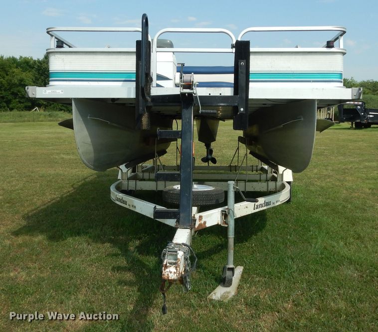 image for item KS9751 1997 Landau Bandit 16  boat