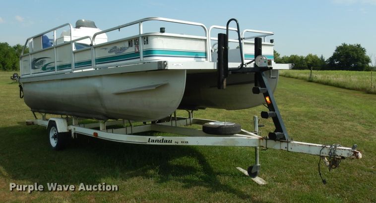 image for item KS9751 1997 Landau Bandit 16  boat