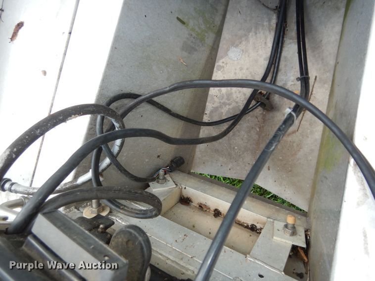 image for item KS9751 1997 Landau Bandit 16  boat