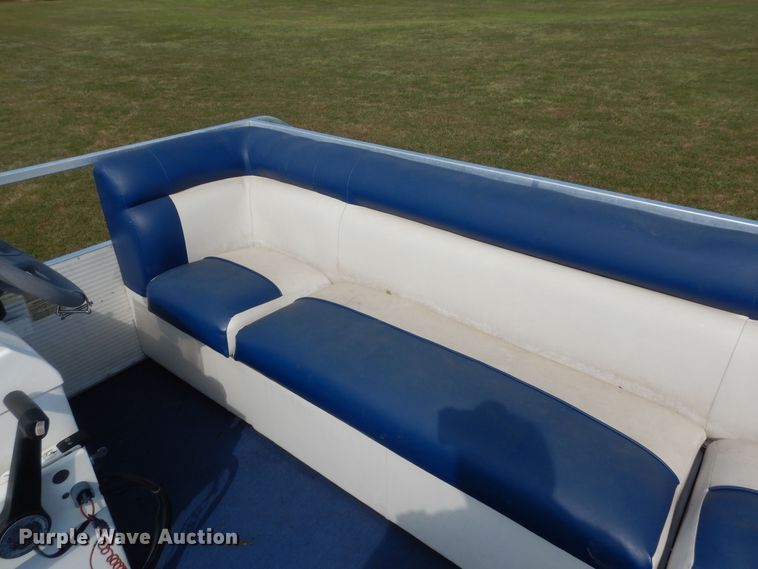 image for item KS9751 1997 Landau Bandit 16  boat