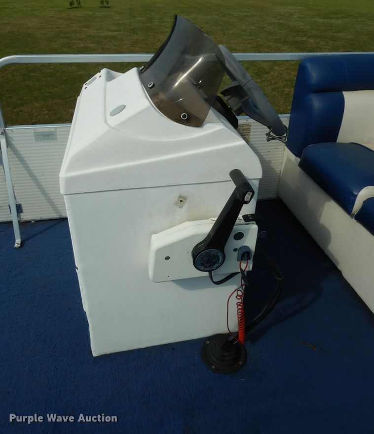 image for item KS9751 1997 Landau Bandit 16  boat