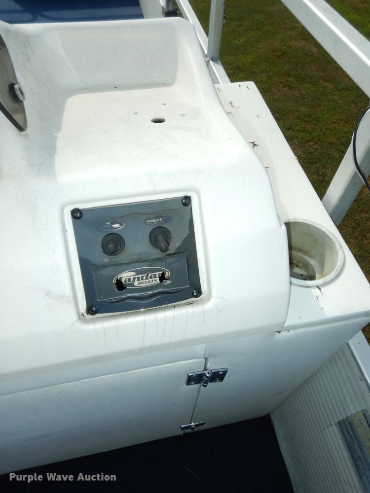 image for item KS9751 1997 Landau Bandit 16  boat