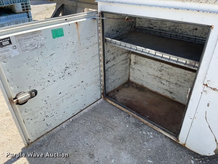 image for item LF9032 Omaha  utility bed