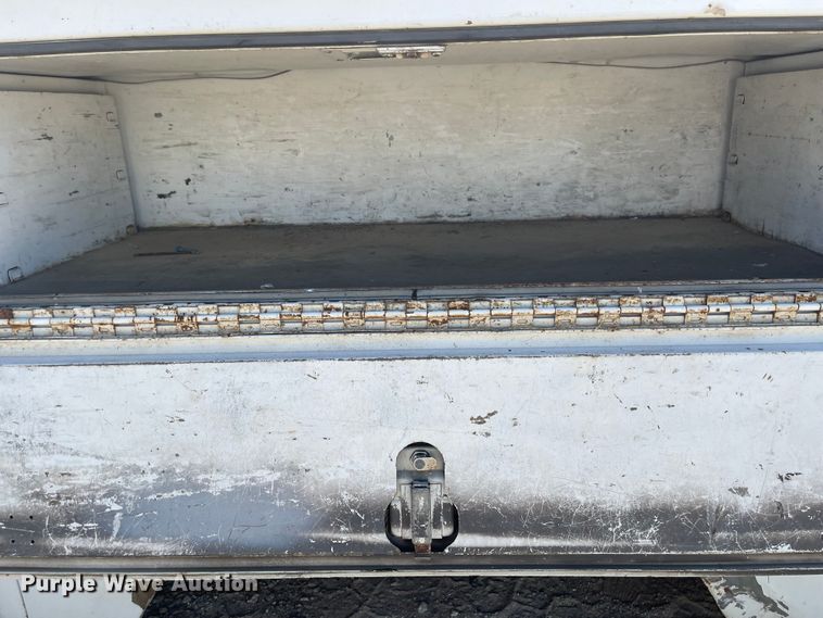 image for item LF9032 Omaha  utility bed