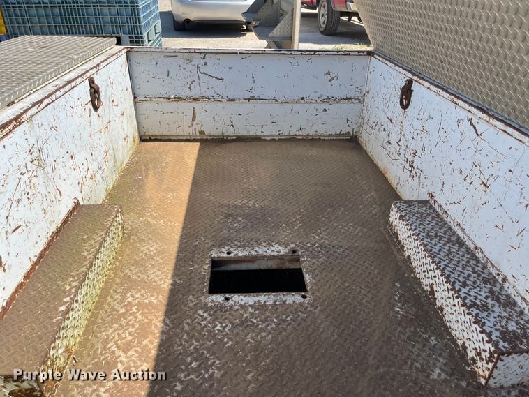 image for item LF9032 Omaha  utility bed