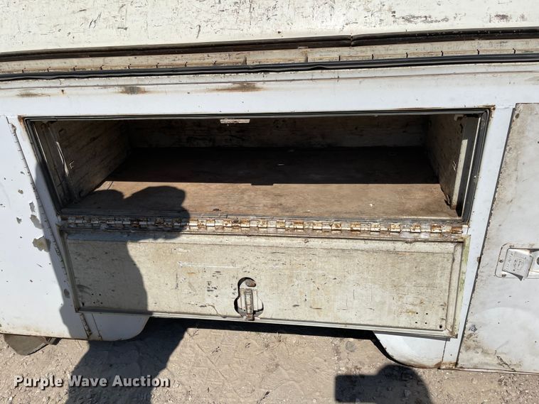 image for item LF9032 Omaha  utility bed