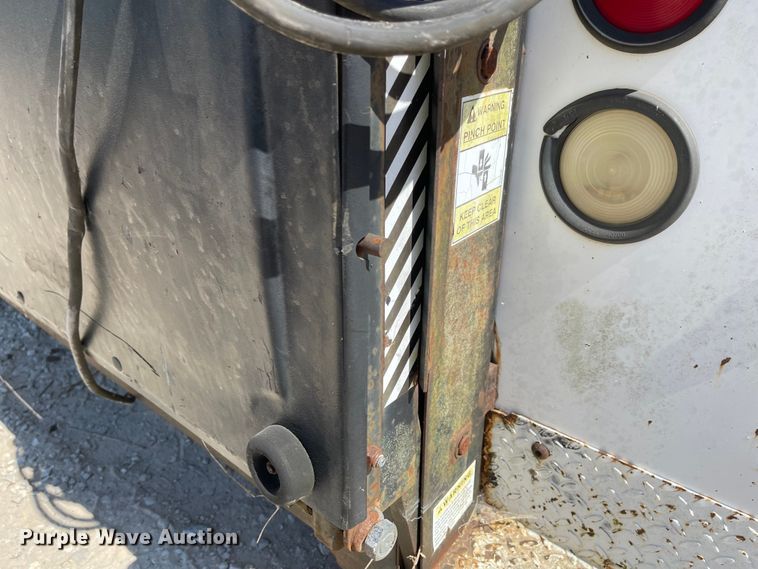 image for item LF9032 Omaha  utility bed