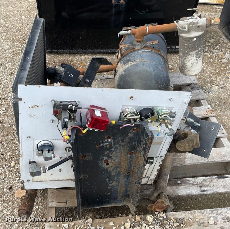 image for item LF9153 Boss  air compressor