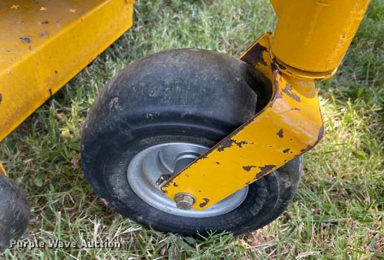 image for item LF9168 Hustler Raptor Limited  ZTR lawn mower