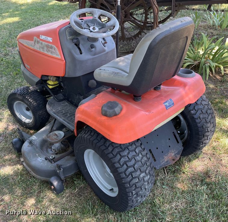 image for item LF9169 Husqvarna GT225  lawn mower