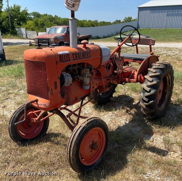 image for item LF9183 Allis Chalmers  tractor