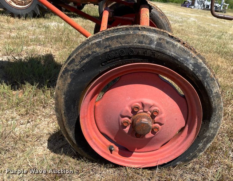 image for item LF9183 Allis Chalmers  tractor