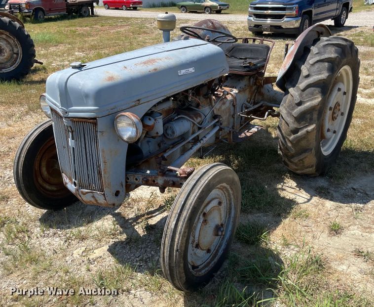 image for item LF9186 Ford 2N tractor