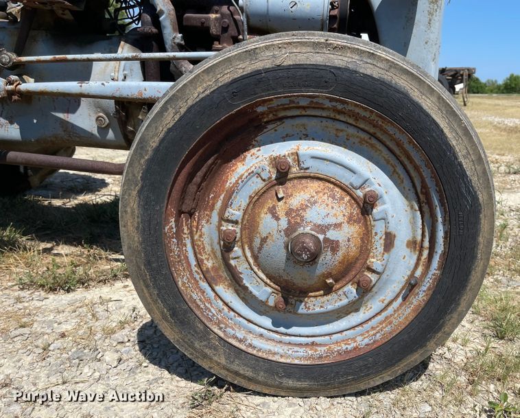 image for item LF9186 Ford 2N tractor