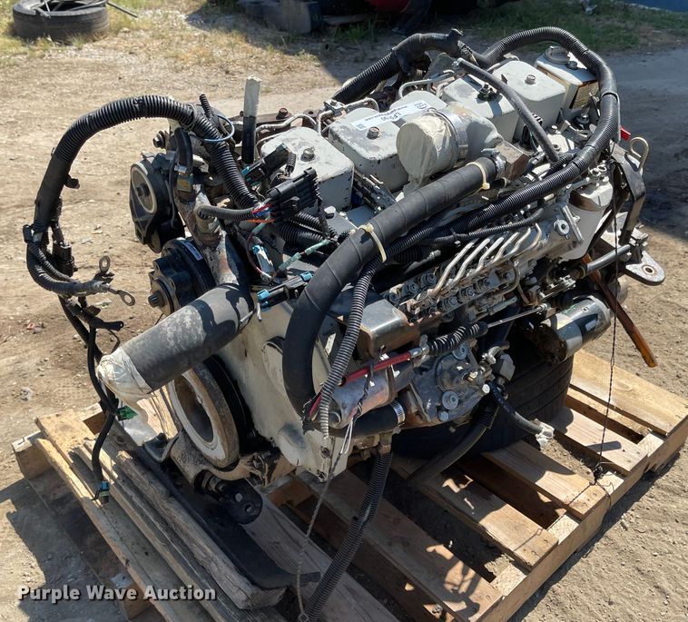 image for item LF9190 Cummins  engine