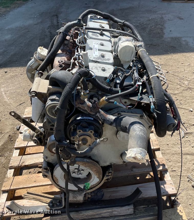 image for item LF9190 Cummins  engine