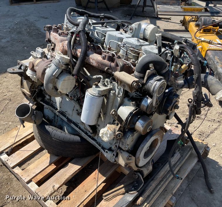 image for item LF9190 Cummins  engine