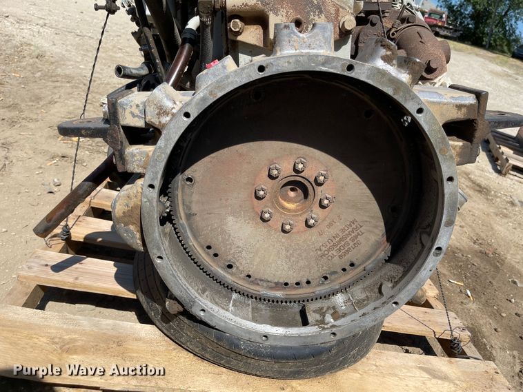 image for item LF9190 Cummins  engine