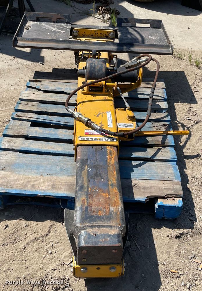 image for item LF9191 Danuser  skid steer post driver