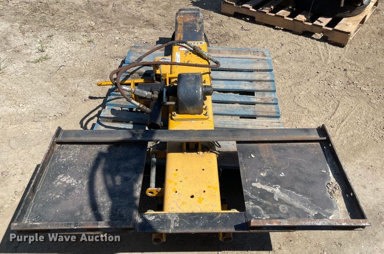 image for item LF9191 Danuser  skid steer post driver
