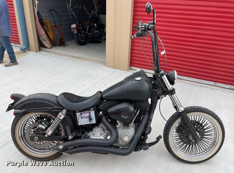 image for item LF9201 2009 Harley Davidson FXDB  motorcycle