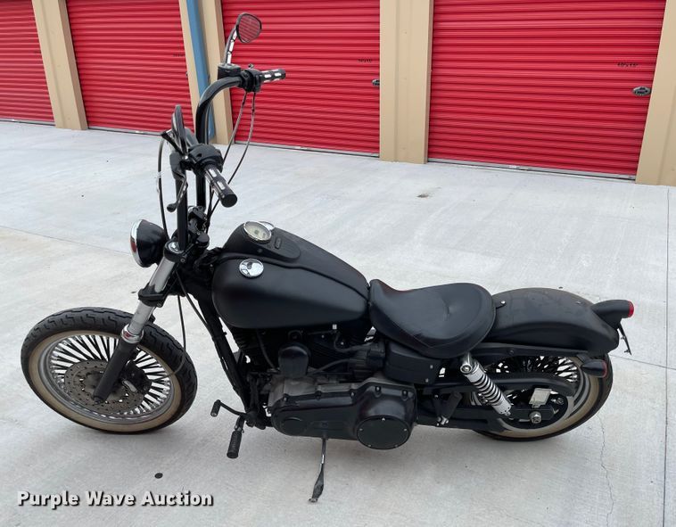 image for item LF9201 2009 Harley Davidson FXDB  motorcycle