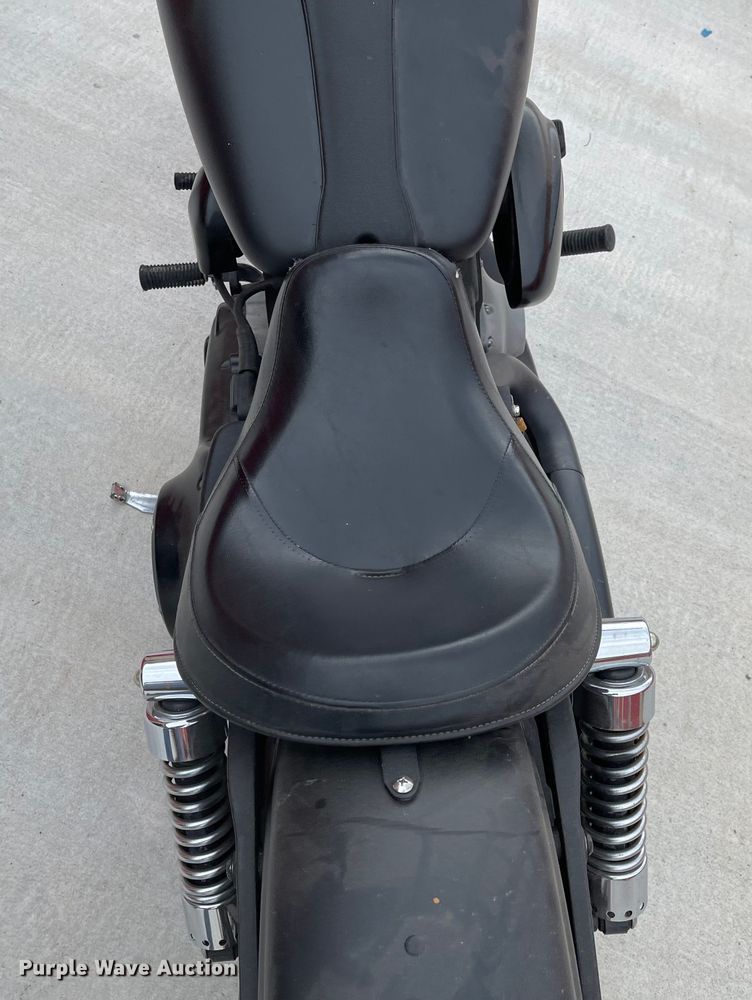 image for item LF9201 2009 Harley Davidson FXDB  motorcycle