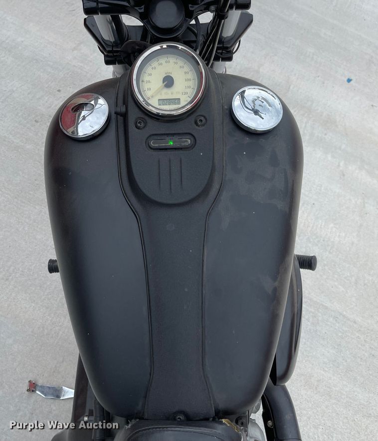 image for item LF9201 2009 Harley Davidson FXDB  motorcycle