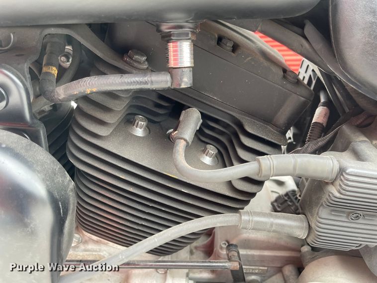 image for item LF9201 2009 Harley Davidson FXDB  motorcycle