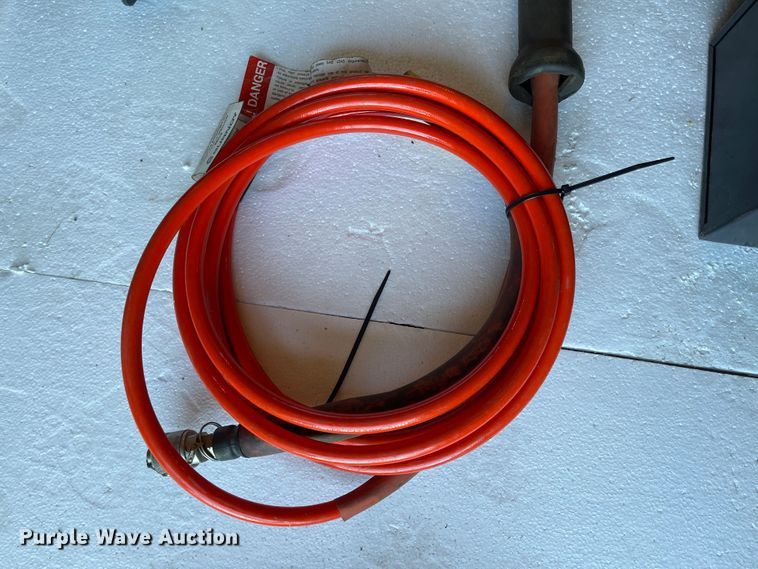 image for item LF9208 Tools