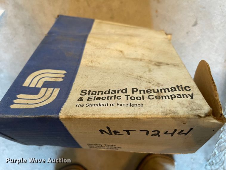 image for item LF9210 Tools