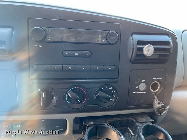 image for item LF9214 2007 Ford F550 Super Duty XL  utility / service truck