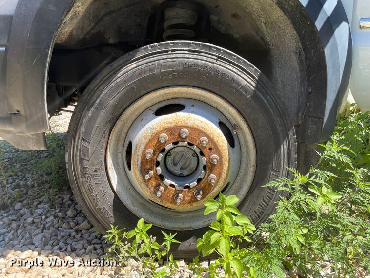 image for item LF9214 2007 Ford F550 Super Duty XL  utility / service truck