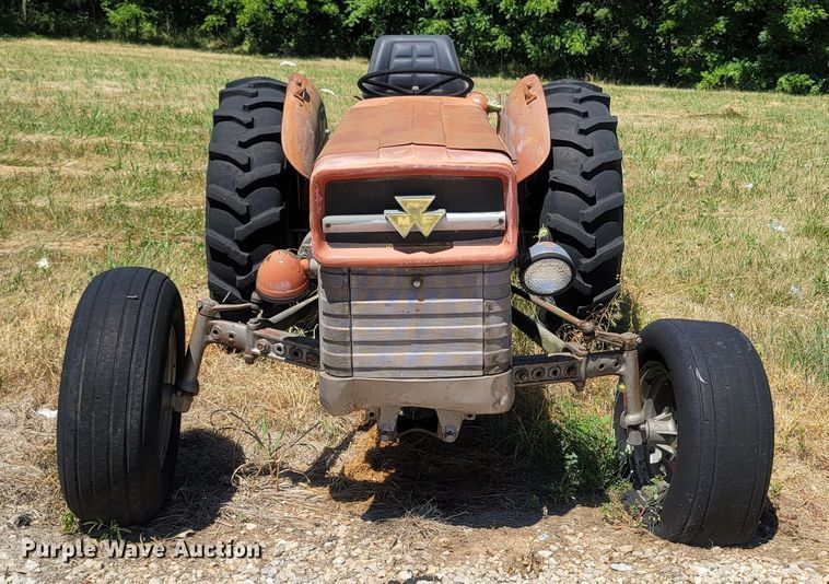 image for item LF9215 Massey Ferguson 135  tractor